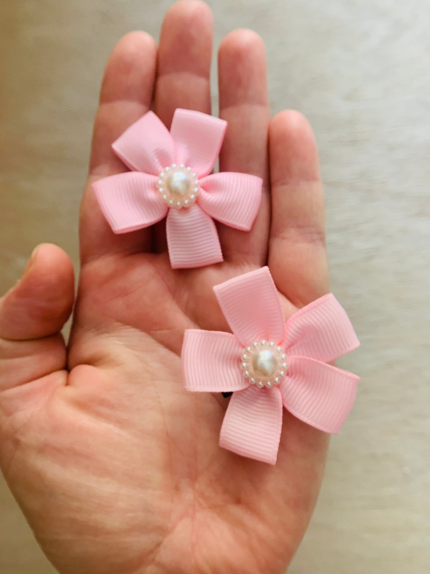 Pearl Flower Clips 2 pk ✅